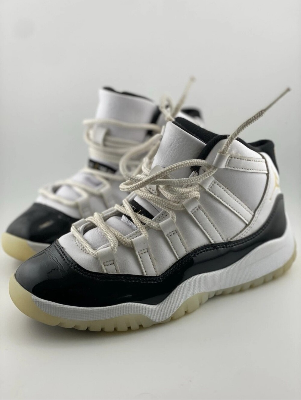 Nike Air Jordan Retro 11 Kids Shoes Youth Size 1Y White Black